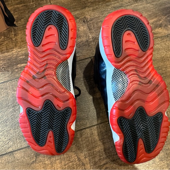 Air Jordan 11 Retro Low 'Bred' 2015 - Picture 6 of 6